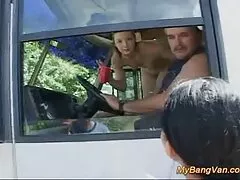 Hắt hơi một cái lỗ đầy lông ở các tư thế phim sex mom and son khác nhau