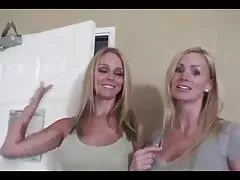 Trong phim sex mom and son xe hơi hậu môn