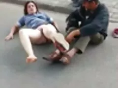 Inga trong bộ đồng phục gợi phim sex mom and son cảm