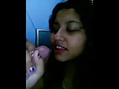 Cô gái tắm trong bóng râm phim sex mom and son