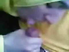 Cô gái lôi một phim sex mom and son anh chàng hói lên giường