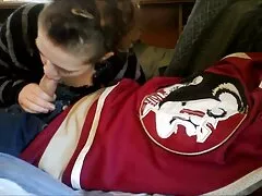 Con mụ dang rộng phim sex mom and son hai đùi